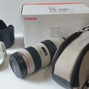 Canon EF 70-200mm f/2.8L USM Lens